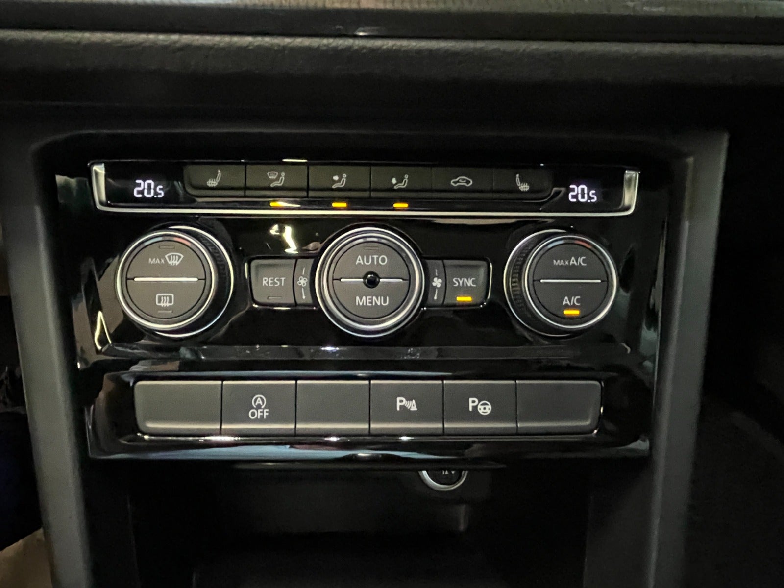 Billede af VW Touran 1,6 TDi 115 IQ.Drive DSG 7prs