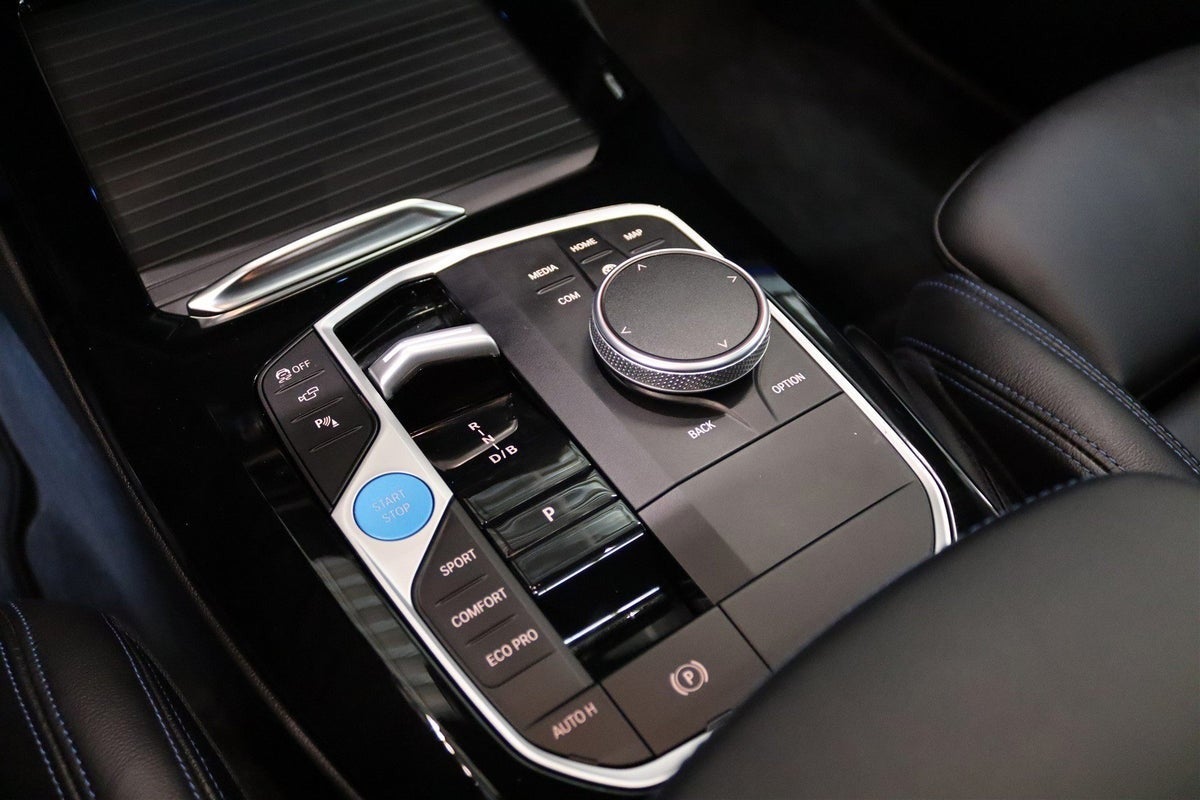 BMW iX3 Charged Plus M-Sport billede 14