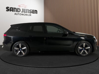 BMW iX xDrive40 Supercharged