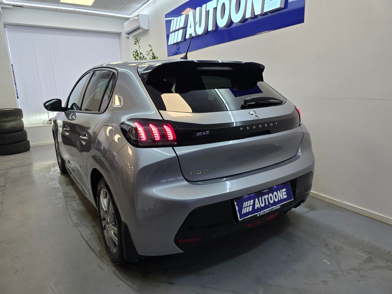 Billede af Peugeot 208 1,2 PureTech 100 Allure EAT8