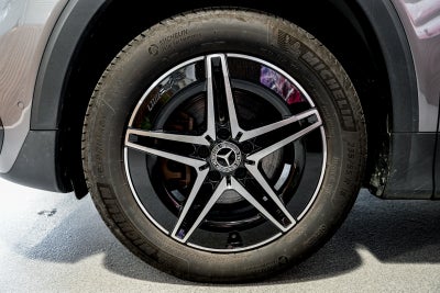 Mercedes EQB250+