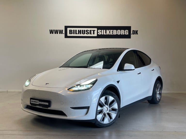 Tesla Model Y Long Range AWD