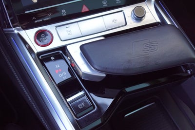 Audi e-tron S quattro