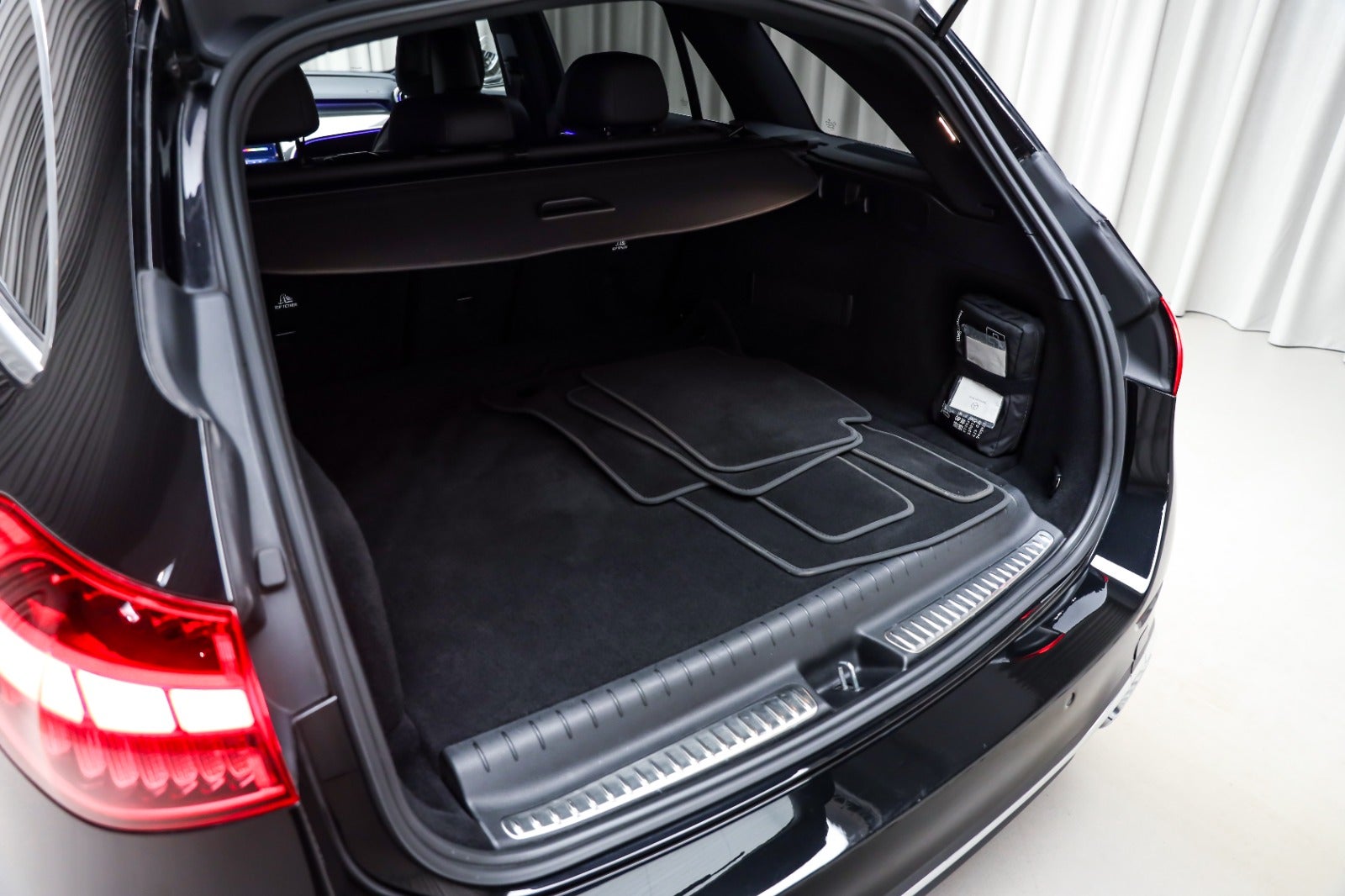 Mercedes-Benz C 300 e