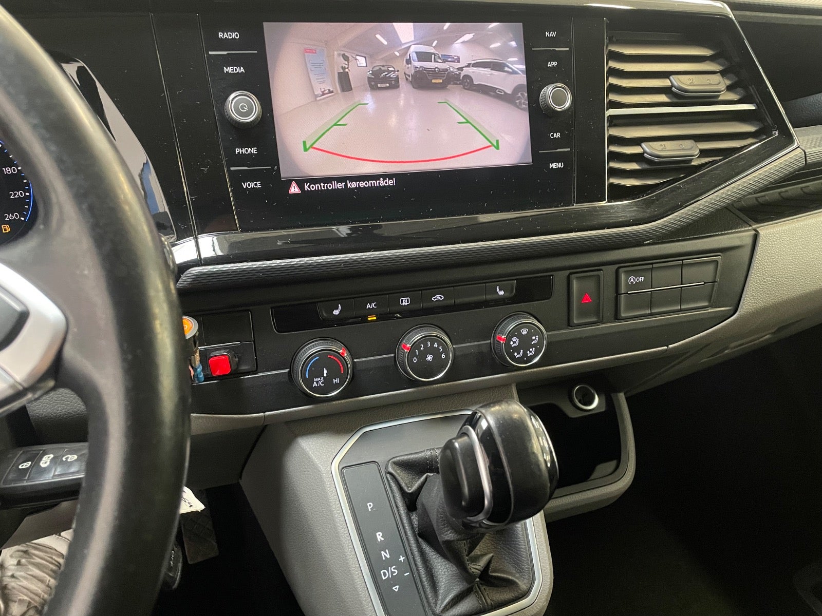 Billede af VW Transporter 2,0 TDi 199 Kassevogn DSG lang
