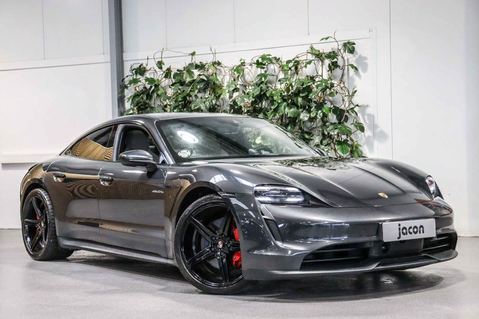 Porsche Taycan 4S Performance+
