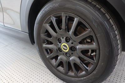 MINI Cooper SE Camden Edition