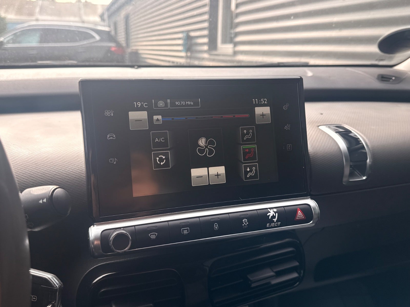Billede af Citroën C4 Cactus 1,6 BlueHDi 100 Feel Van