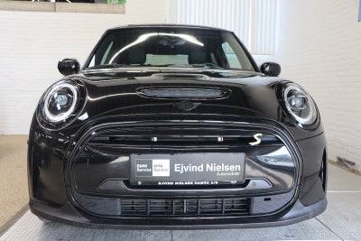 MINI Cooper SE Experience