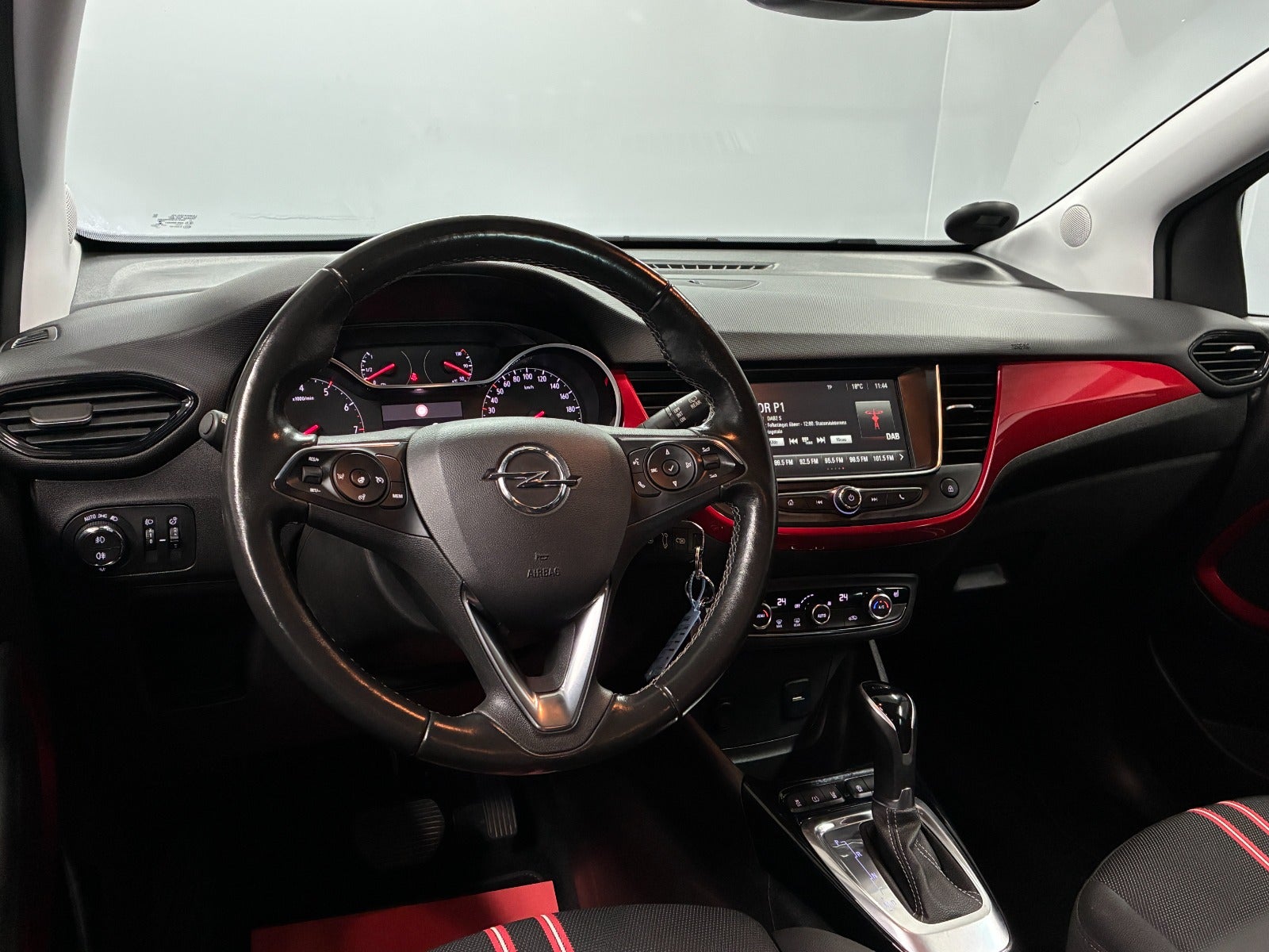 Billede af Opel Crossland 1,2 T 130 GS Line aut.