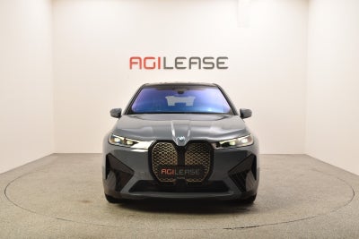 BMW iX xDrive40 Fully Charged