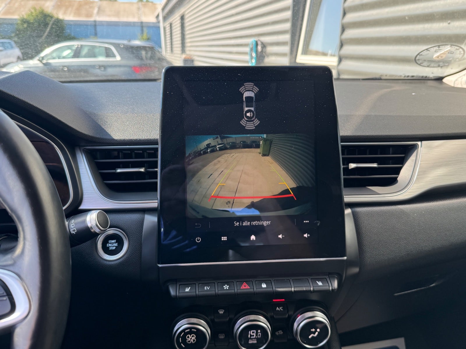 Billede af Renault Captur 1,6 E-Tech Intens