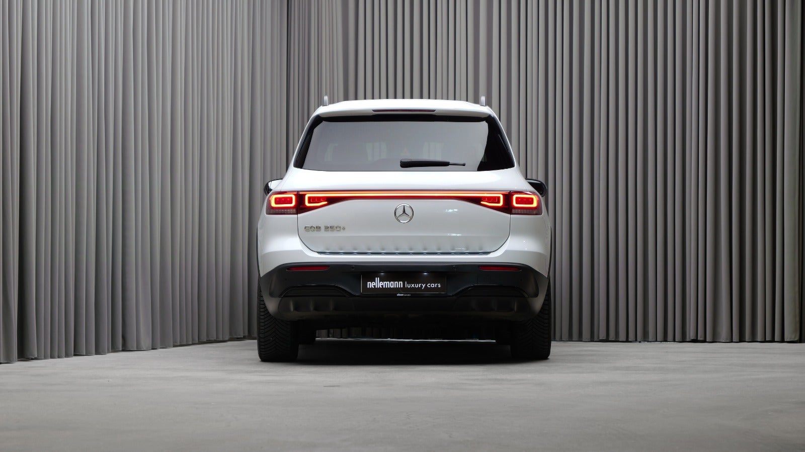 Mercedes EQB250+ AMG Line 7prs