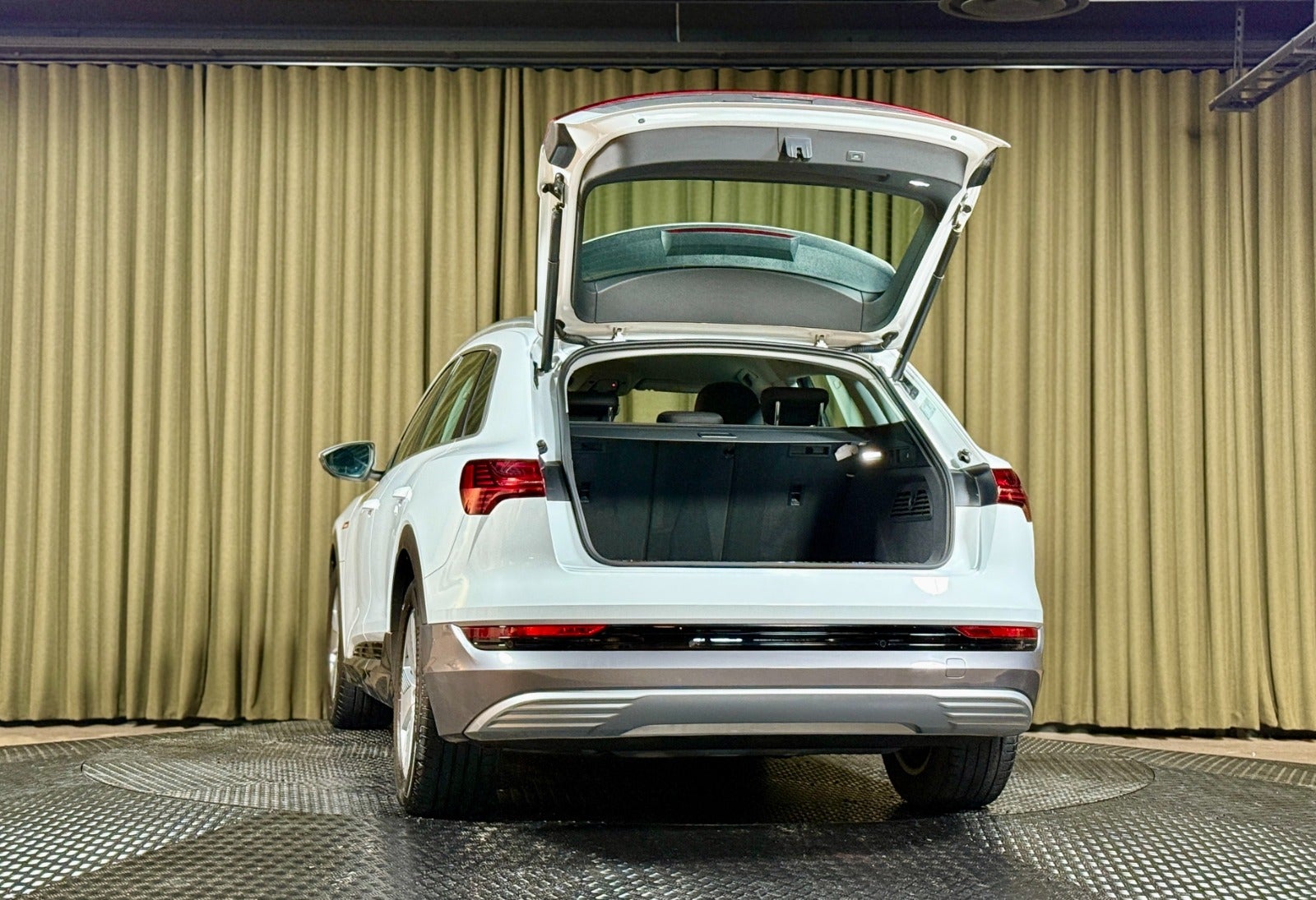 Billede af Audi e-tron 55 Prestige quattro