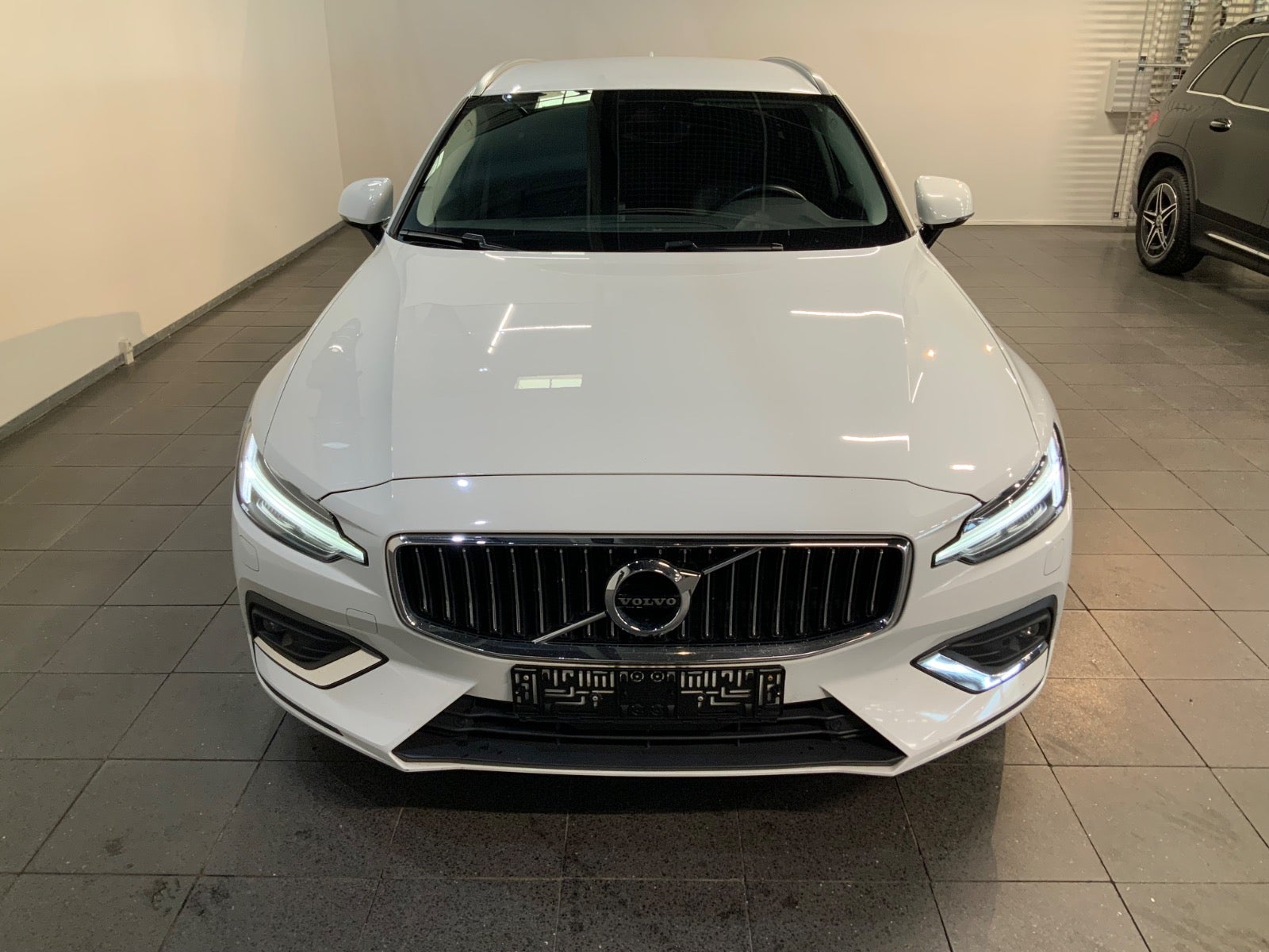 Volvo V60 (2/8)