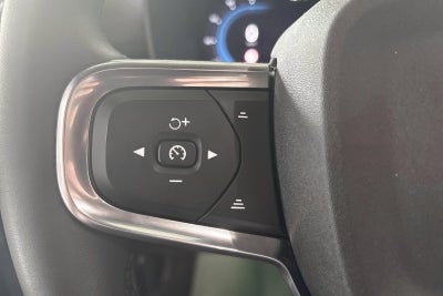 Volvo XC40 P6 ReCharge Core