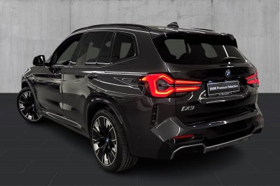 BMW iX3 Charged Plus M-Sport - 2