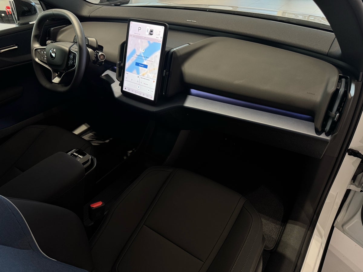 Volvo EX30 Extended Range Plus billede 11