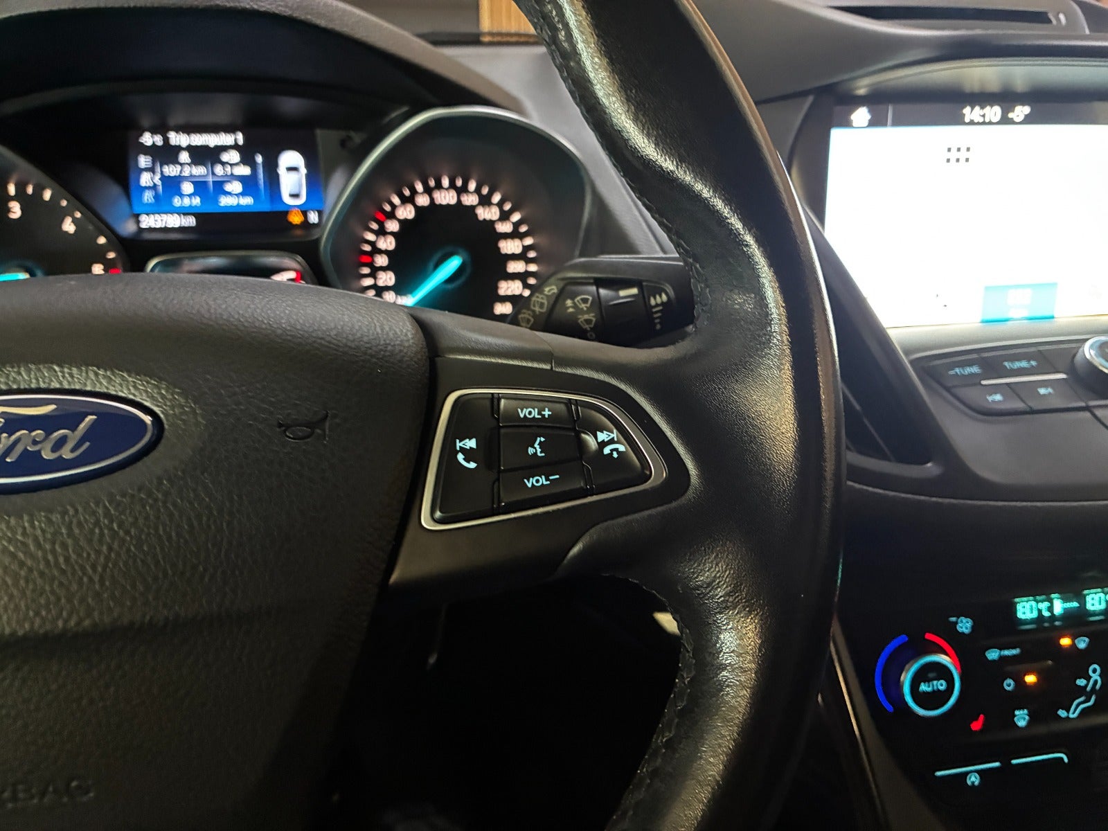 Billede af Ford Kuga 2,0 TDCi 150 Titanium