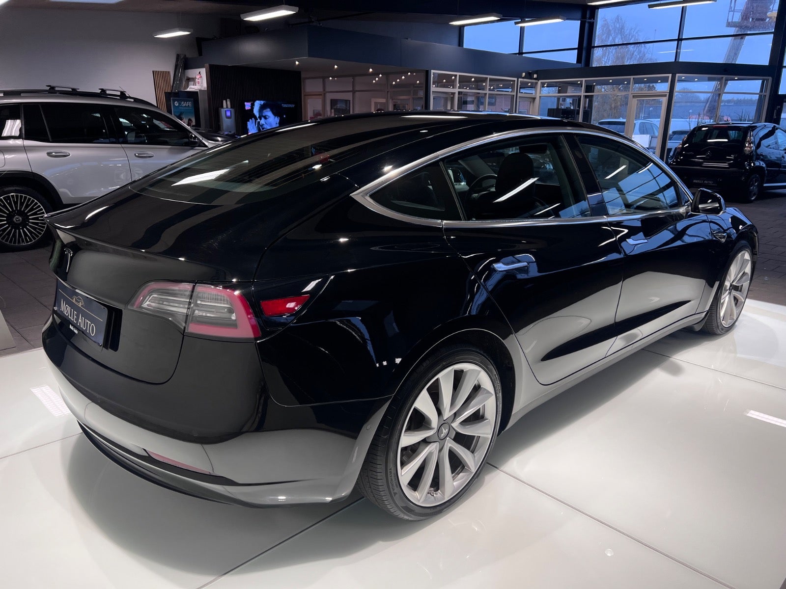 Billede af Tesla Model 3  Standard Range+ RWD