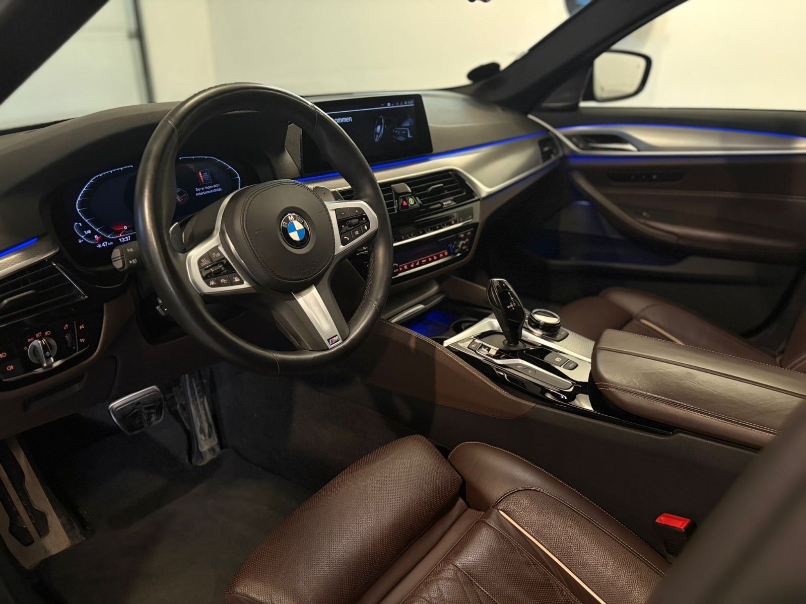 BMW – 540i