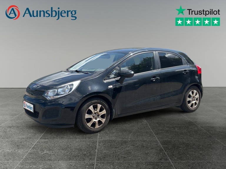 Kia Rio CVVT Style