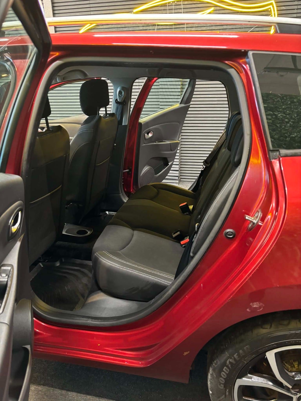 Billede af Renault Clio IV 0,9 TCe 90 Limited Sport Tourer