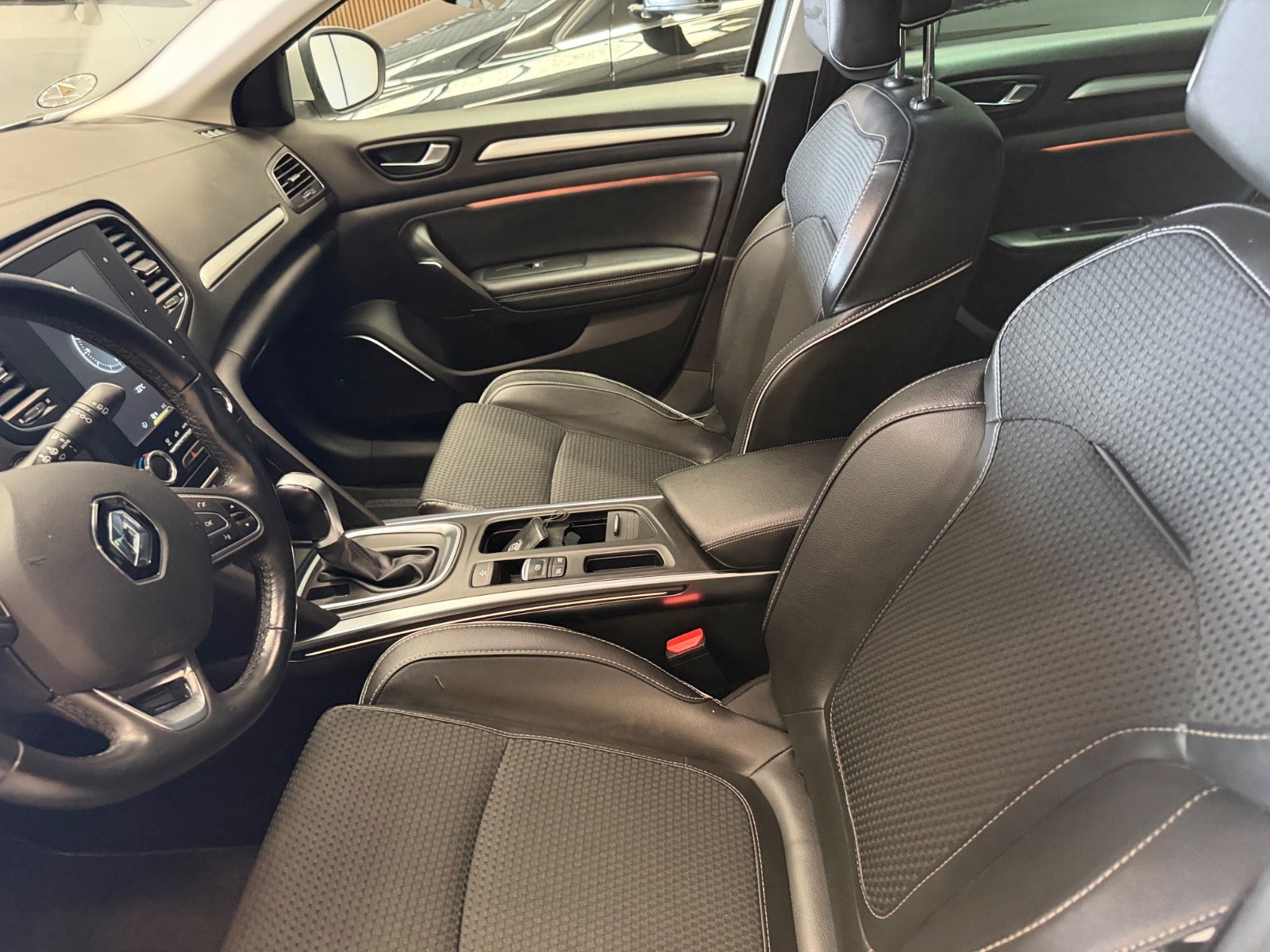 Renault Megane IV dCi 110 Bose Edition Sport Tourer EDC - billede 8