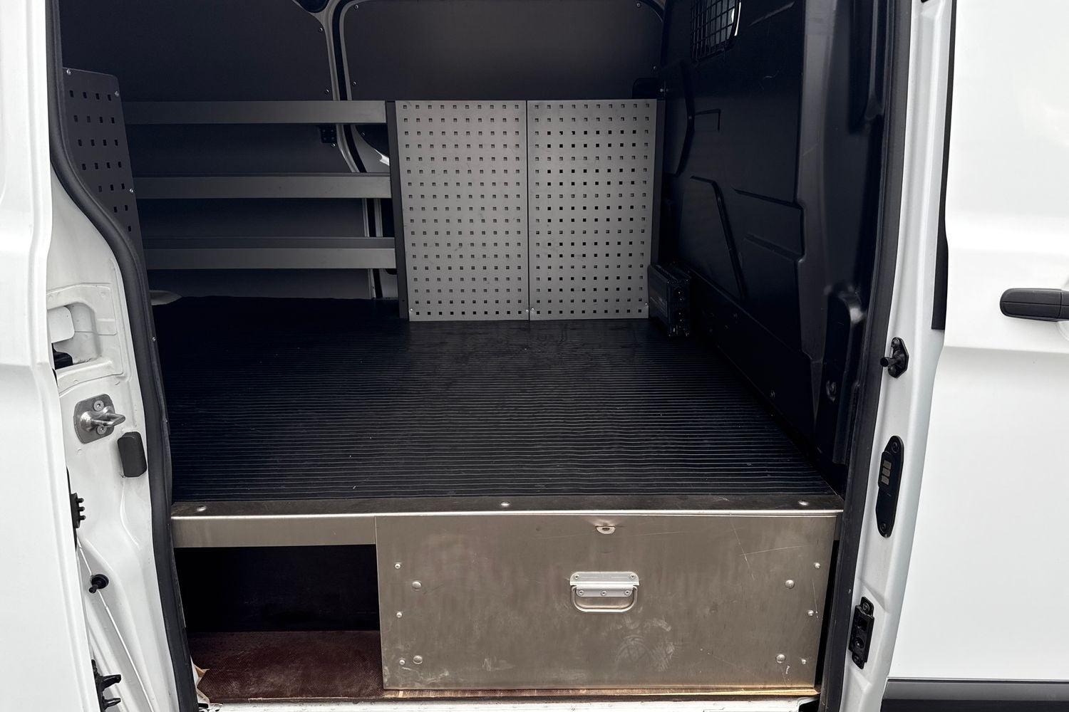 Billede af Ford Transit Custom 320L 2,0 TDCi 130 Trend