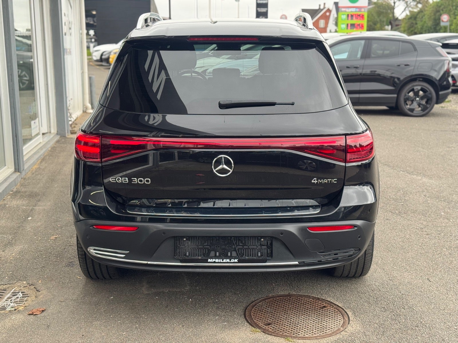 Billede af Mercedes EQB300  Progressive 4Matic 7prs