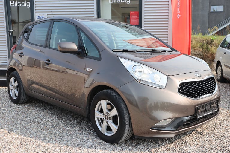 Kia Venga CVVT Premium