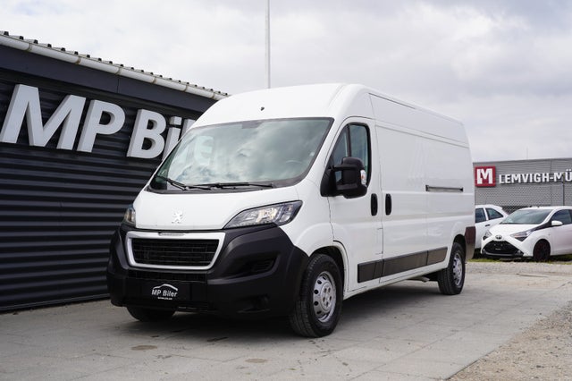 Peugeot Boxer 335 2,2 BlueHDi 165 L3H2 Premium