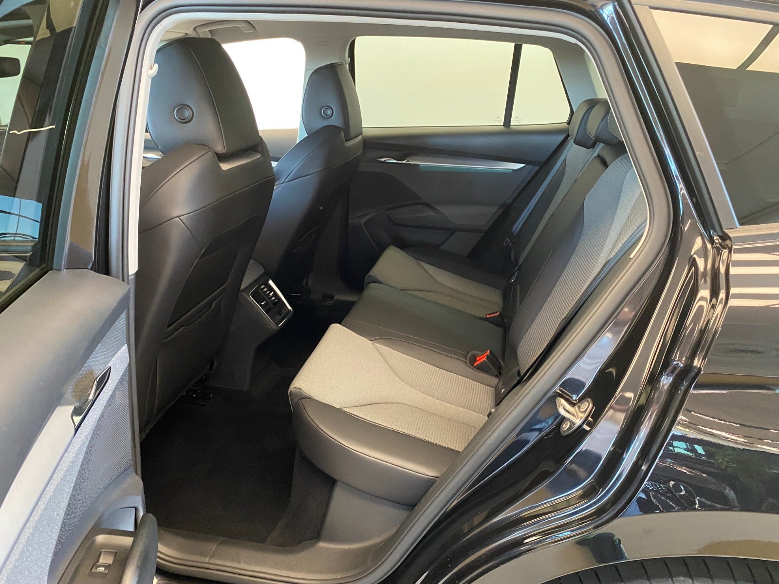 Billede af Skoda Enyaq 50 iV