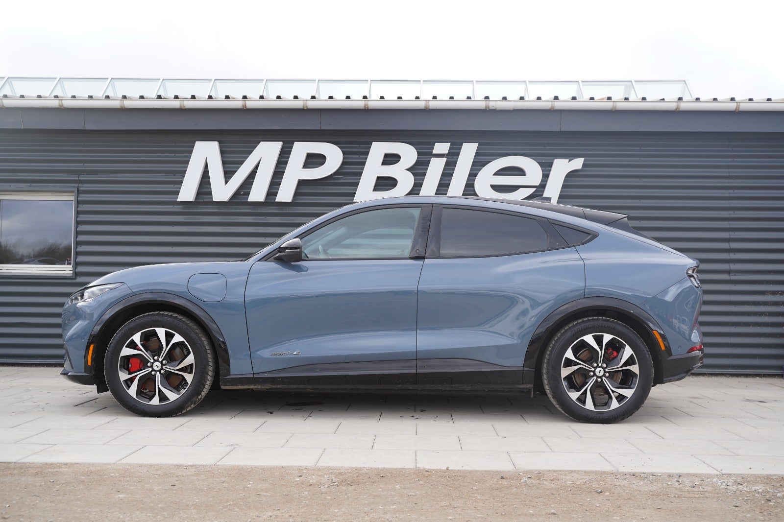 Billede af Ford Mustang Mach-E 75 Premium Standard Range AWD