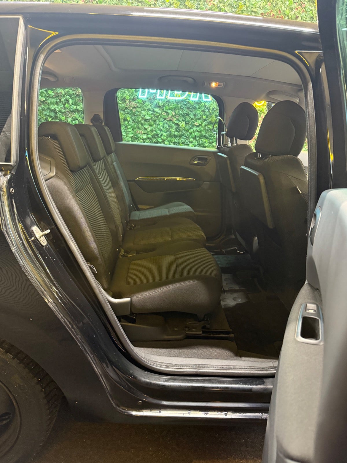 Billede af Peugeot 5008 1,6 HDi 110 Premium 7prs