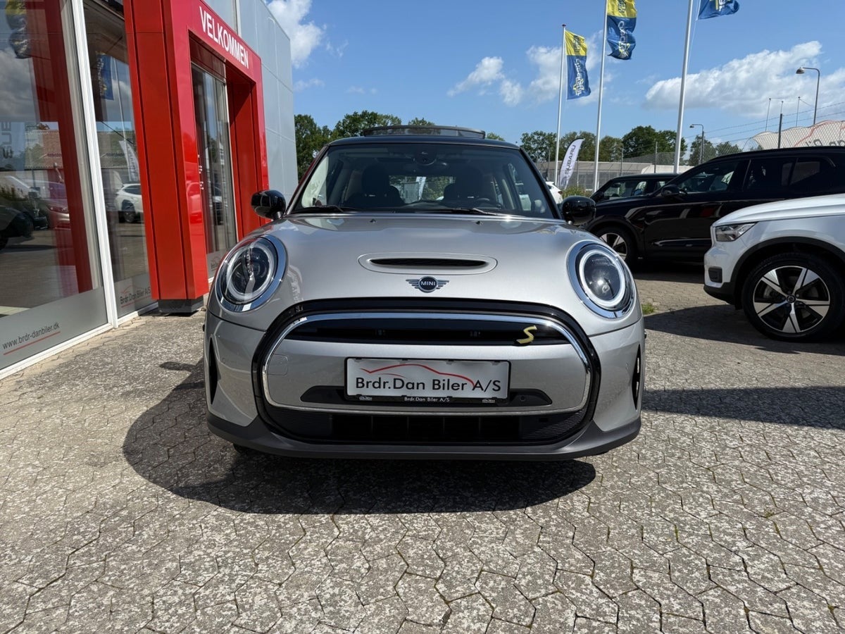 Billede af MINI Cooper SE Classic Trim