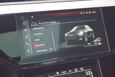 Audi e-tron S-line Sportback quattro