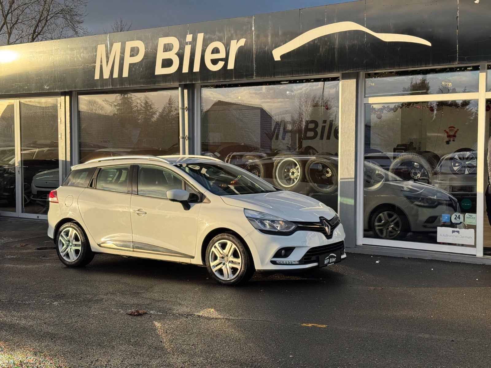 Billede af Renault Clio IV 1,5 dCi 90 Zen Sport Tourer