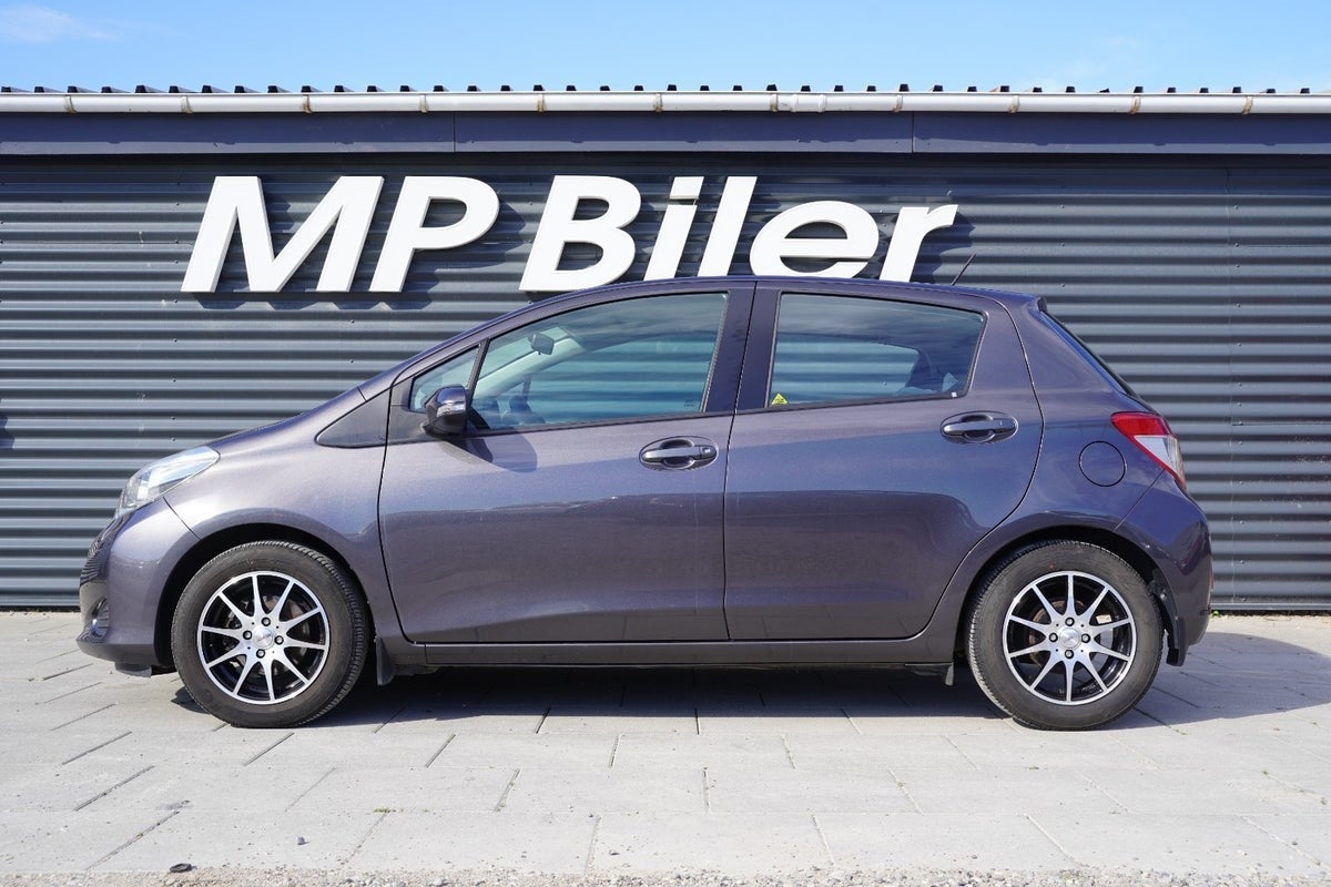 Billede af Toyota Yaris 1,0 VVT-i T2 Touch