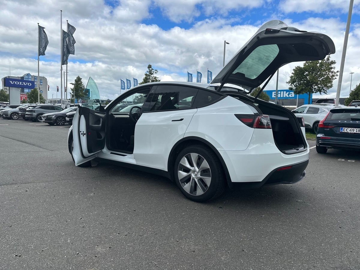 Tesla Model Y RWD billede 15