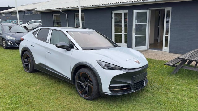 Cupra Tavascan 77 VZ Adrenaline
