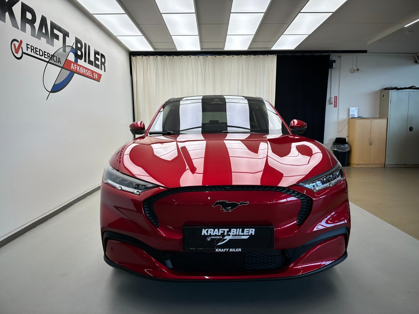 Billede af Ford Mustang Mach-E 75 Premium Standard Range