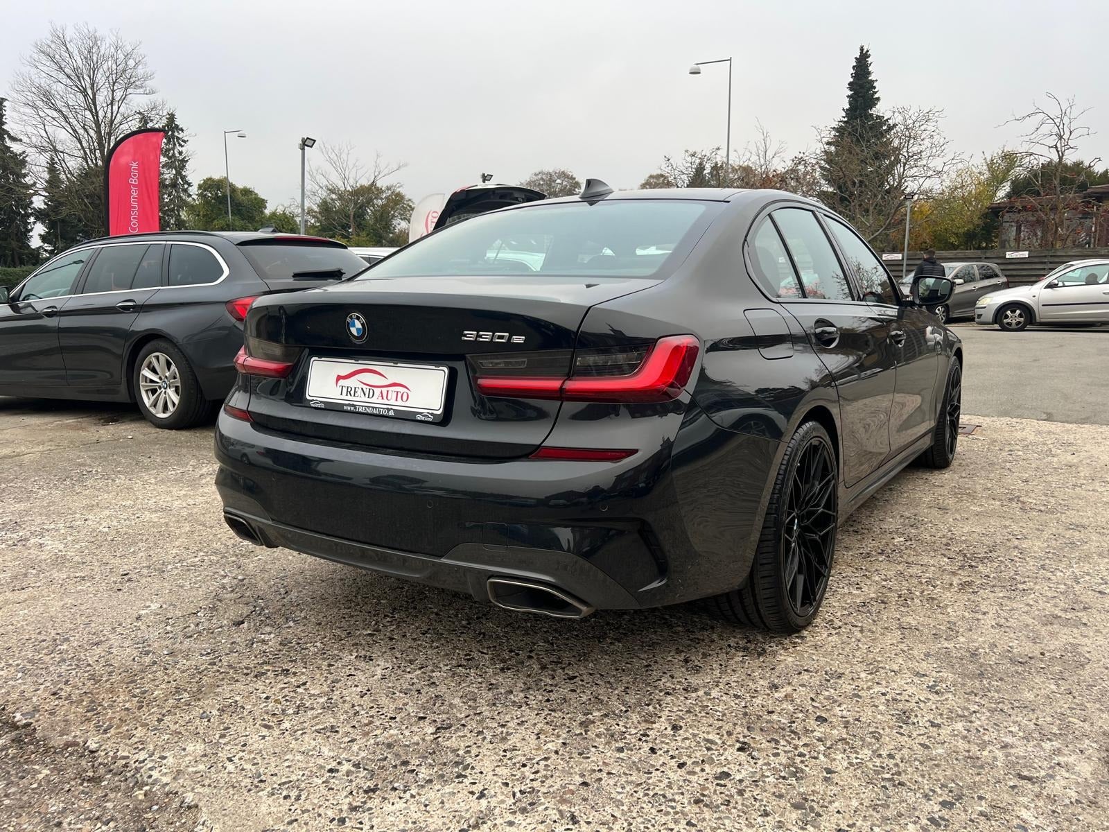 BMW 330e 2021