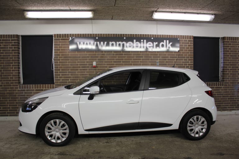 Renault Clio IV 16V Expression