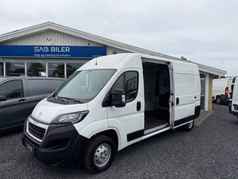 Peugeot Boxer 335 BlueHDi 140 L3H2 Premium