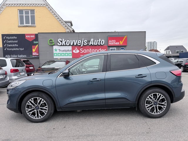 Ford Kuga 2,5 PHEV Titanium X CVT