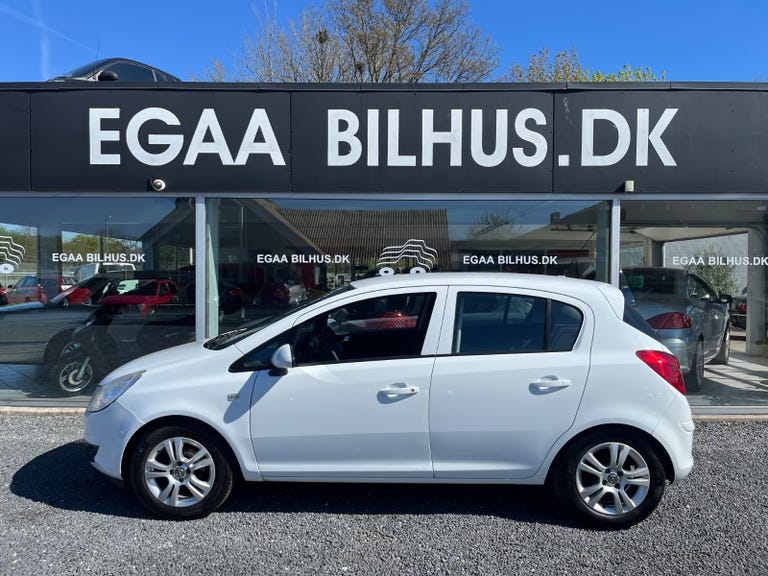 Opel Corsa CDTi 95 Cosmo eco Van