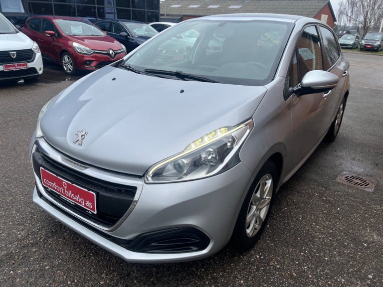 Peugeot 208 BlueHDi 100 Desire Sky