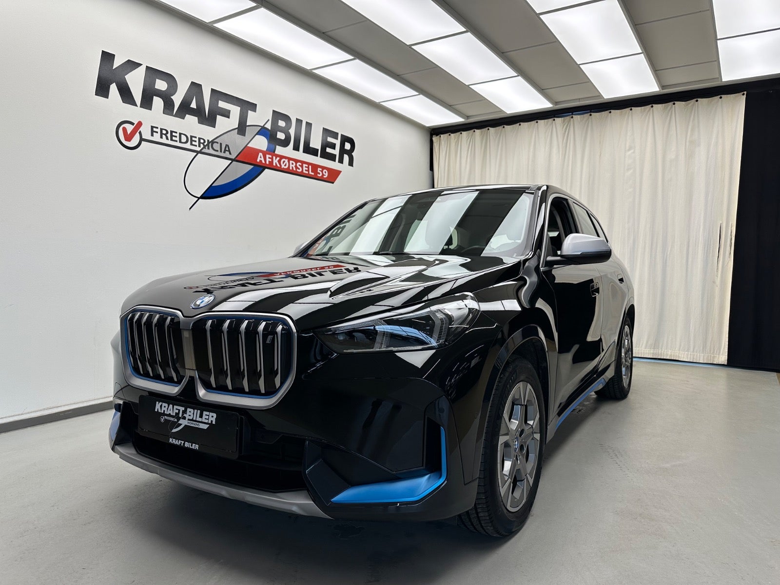 Billede af BMW iX1  xDrive30 X-Line