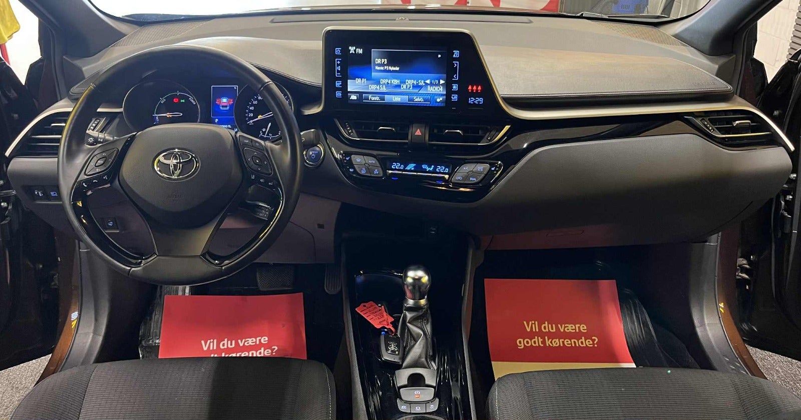 Billede af Toyota C-HR 1,8 Hybrid C-ENTER CVT